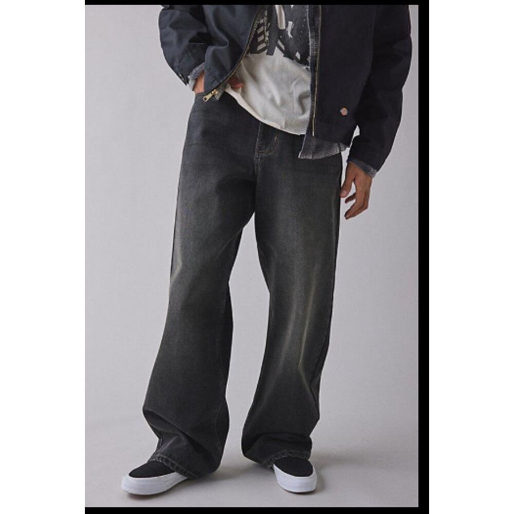 BDG Nitro Fit Baggy Jeans – Washed Black / Faded Charcoal - Picture 1 of 7